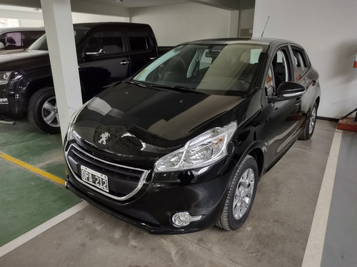 Imagen 1 de 8 de Peugeot 208 2015 1.6 Allure