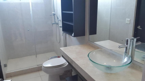 Imagen 9 de 14 de Venta De Apartamento Amoblado En Destiny, Av Balboa 19-1844