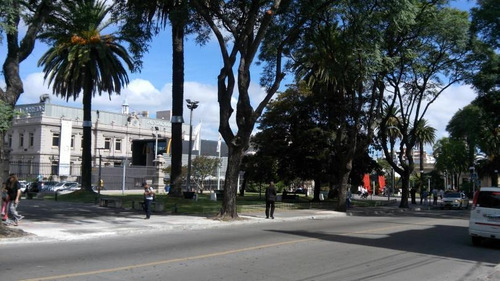 Local Comercial En Venta