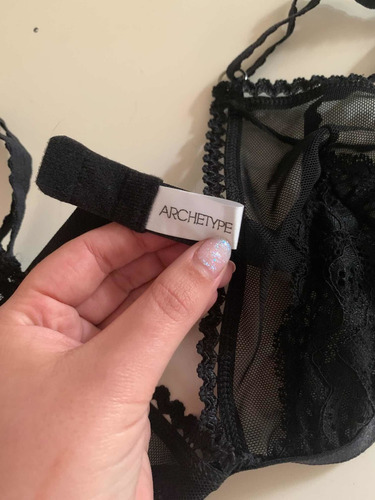 Corpiño Encaje Negro