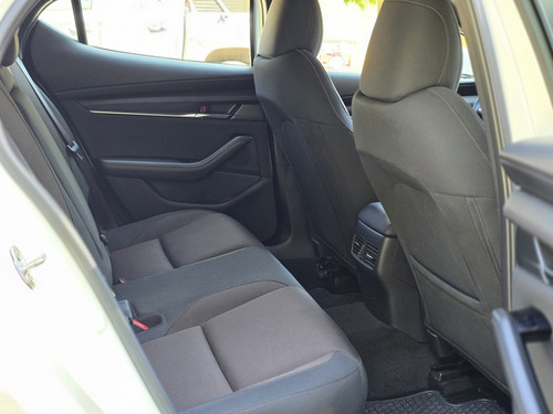 Mazda 3 2.0 Skyactiv-g V 2023
