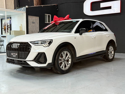 Audi Q3 S-line 2021