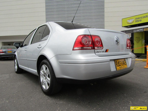 Volkswagen Jetta 2.0 Trendline