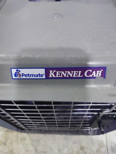 Kennel  Cab Petmate Medium