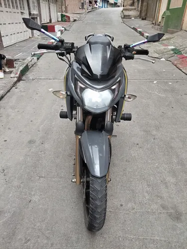 Apache 200 4v