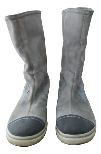 Botas Nike Gamuza Gris Us8 Uk5.5 Eur39 25 Cms (Usado)