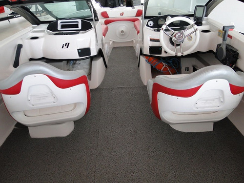 Lancha Focker I9 2014 Apenas 19 Horas