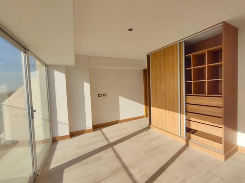 Venta Exclusivo Depto En Torre Leloir Mendoza