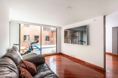 Apartamento En Venta En Bosque De Pinos. Cod V2955