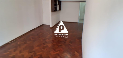 Apartamento À Venda, 3 Quartos, 1 Suíte, 1 Vaga, Humaitá - Rio De Janeiro/rj - 26104