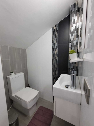 Imagen 8 de 18 de Mercedes Ochoa Vende Hermoso Townhouse En El Rincón Tierra De Gracia, Pozo De Agua Y Planta 0412 4922225
