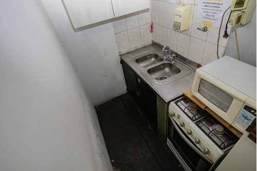 Imagen 8 de 30 de Venta Galpon Con 4 Oficinas Villa Lynch. Permuta