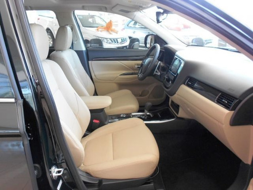 Imagem 6 de 9 de Mitsubishi Outlander Hpe-s 3.0 Awd, Oferta Eclusiva