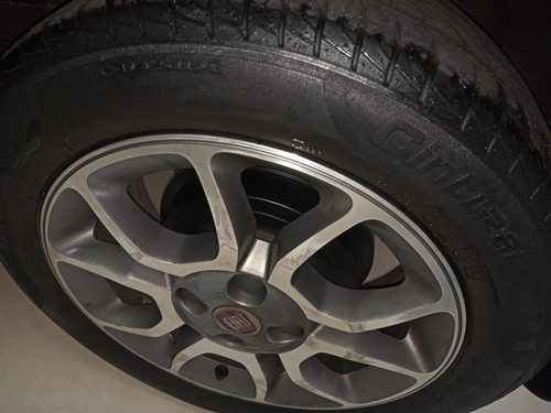 Imagem 10 de 14 de Fiat Uno 2013 1.4 Sporting Flex 5p