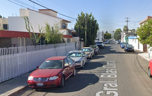 ¡atención Inversionistas! Venta De Amplia Y Linda Casa En Remate Col. Zona Centro, Durango.