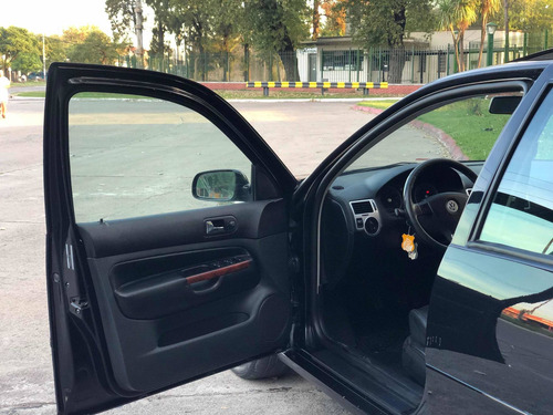 Volkswagen Bora 1.8 Highline T 180cv Cuero 2009
