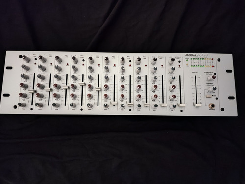 Mezcladora Alesis Multimix 12r