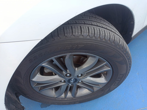 Imagem 8 de 14 de Hyundai Ix35 2.0 Mpfi Gls 16v Flex 4p Automático
