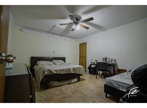 Casa En Venta En Laureles,medellín