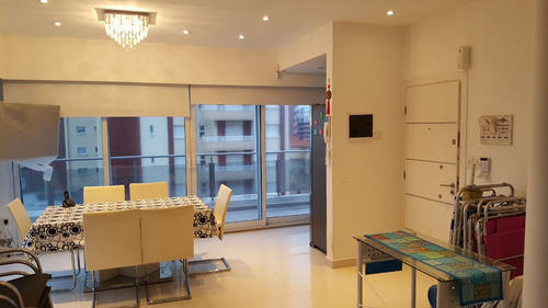 Baires Praia 4 Ambientes 4 Piso Con Balcón Y Vista Al Mar