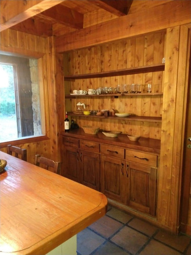 Casa En Venta En Quila Quina, San Martin De Los Andes