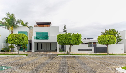 Imagen 2 de 30 de Residencia En Venta En Clúster 444, Lomas De Angelópolis
