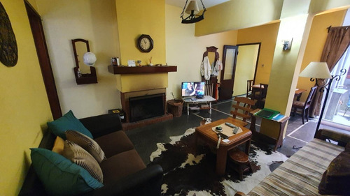 Imagen 4 de 17 de Apto Tipo Casa 2-3 Dorm. Patios. Frente A Shopping Montevideo.
