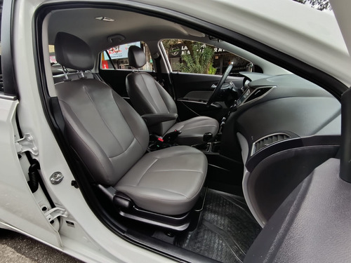 Hyundai HB20S 1.6 PREMIUM 16V FLEX 4P AUTOMÁTICO