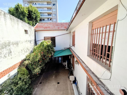 Imagen 29 de 30 de Casa De 4 Dormitorios En Venta En Rosario