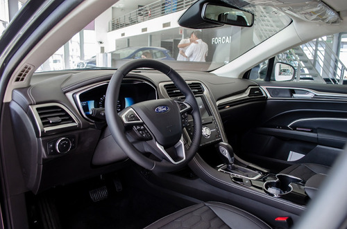 Ford Mondeo Vignale Híbrido 2.0 0km
