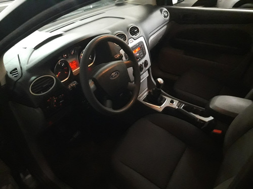 Ford Focus Exe Trend 1.6 Con Gnc 2011