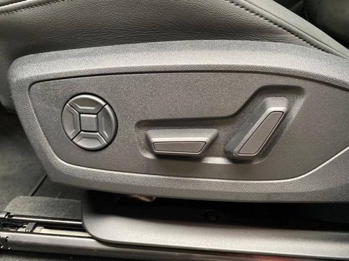 Imagem 10 de 11 de Audi Q3 1.4 35 Tfsi Gasolina Black S Line S Tronic