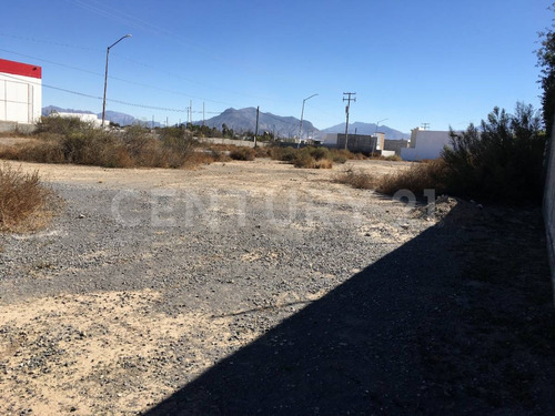 Terreno En Venta En Residencial San José Al Norte De Saltillo.