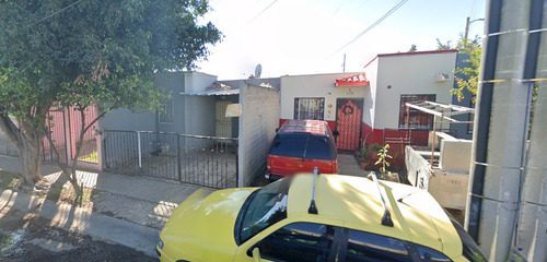 Casa En Remate-nacaome 147, Hacienda Santa Fe, Tlajomulco De Zuñiga, Jalisco. -jcbb9