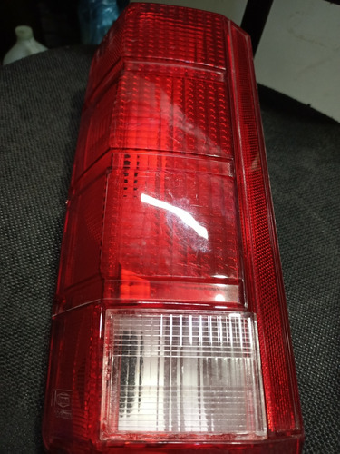 Faro Stop Ford 150 82/88 Cara Dura