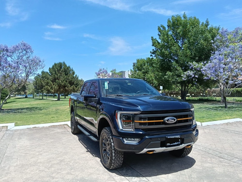 Ford Lobo 5.0 Xlt doble cabina 4p At