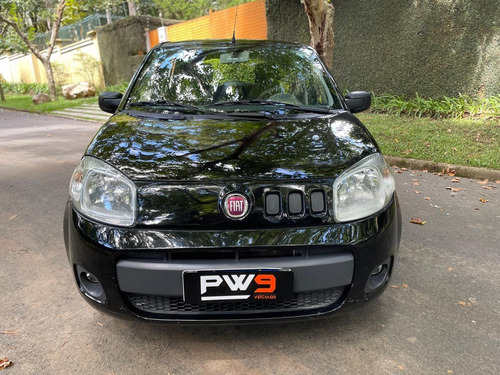 Fiat Uno Vivace/rua
