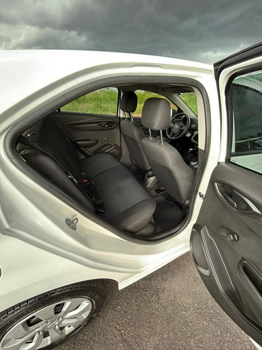 Chevrolet Onix 1.0 Joy 5p
