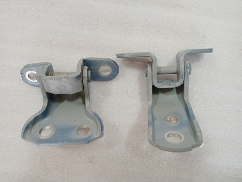 Par De Bisagras Delant Der Sedan 06-14 Toyota Yaris Original (Usado)