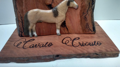 Relógio Estante Madeira Resina Cavalo Crioulo