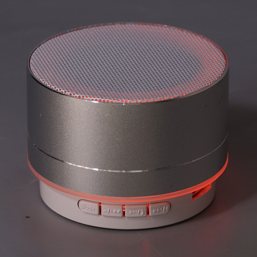 Alto-falante Led Bluetooth Mini Cartão De Memória Portátil C