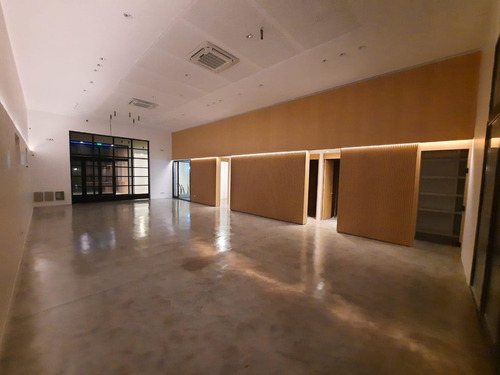 Imagen 22 de 30 de Local En La Plata - 137 E/ 47 Y 49 - Dacal Bienes Raices