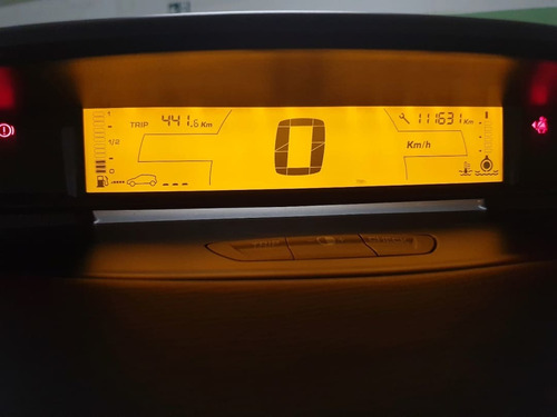 Imagem 11 de 14 de Citroen C4 Glx Competition 2.0 16v Flex
