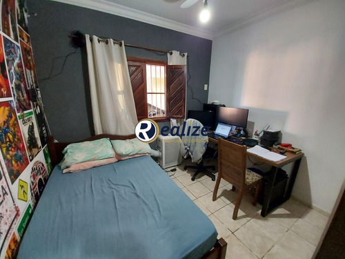 Imagem 11 de 30 de Casa Duplex Composto Por 5 Quartos Com Área De Lazer Á Venda No Itapebussu, Guarapari-es - Realize Negócios Imobiliários. - Ca00186 - 69489892