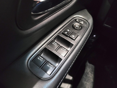 Imagem 15 de 15 de Honda Hr-v Ex Cvt
