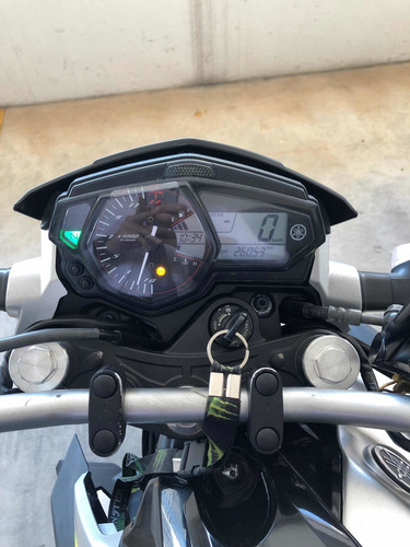 Imagem 3 de 7 de Yamaha Mt-03