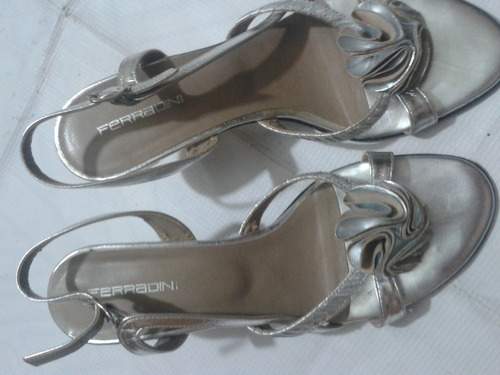 Sandalias De Damas Ferradini Nro.36 Color Plata 