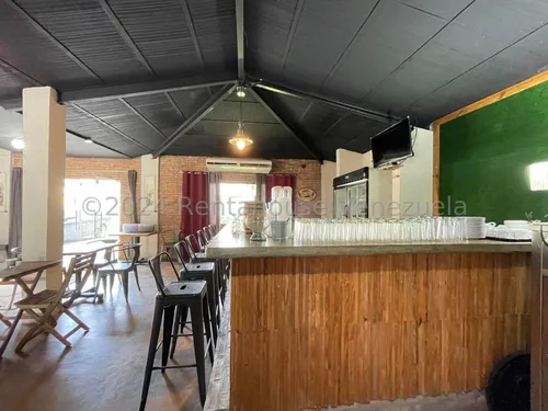 Fondo De Comercio Negocio En Las Delicias Zona Norte Retorno Inversion Segura Clientela Fija Restaurante Bar Discoteca Vista Al Lago Estef 25-10293