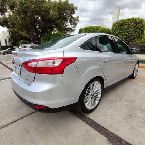 Imagen 5 de 15 de Ford Focus 2012 Sel Plus At