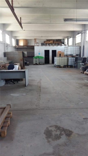 Imagen 2 de 11 de Depositos/industrias Galpones - Venta